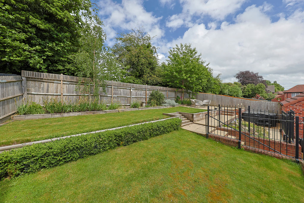 Pomegranate Road Newbold